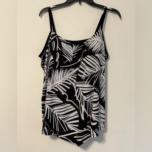 Elegant Black and White Leaf Print Swim Camisole